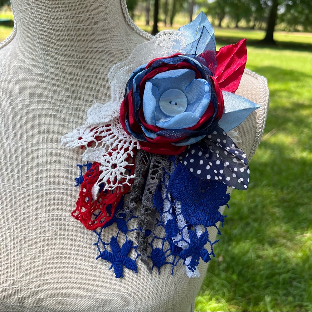 SOLD• Patriotic Scrappy Flower Pin